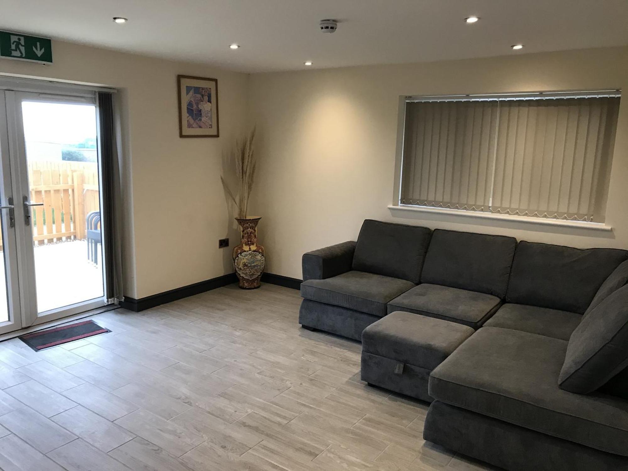 Barmouth Beach Club Room photo